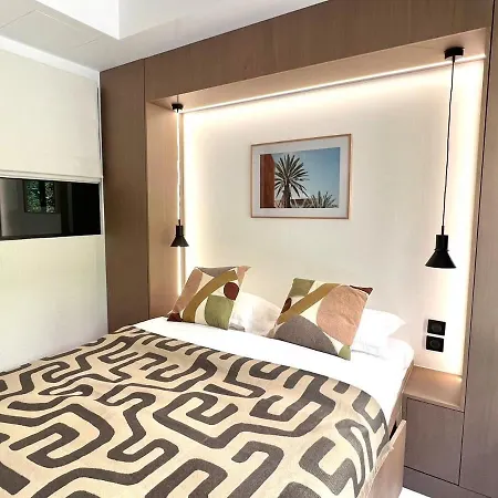 Apartment Luxueux Cinema Quartier Du Marais - 8p - Flat-guest Paris